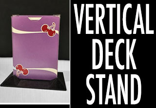 Photo du Masque chirurgical en soie de Mathieu Bich, qui dispariat dans votre faux pouce.